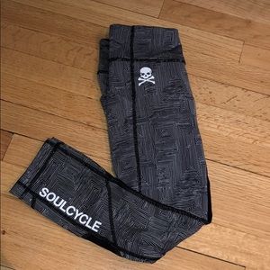 SOULCYCLE x LULULEMON LEGGINGS ☠️